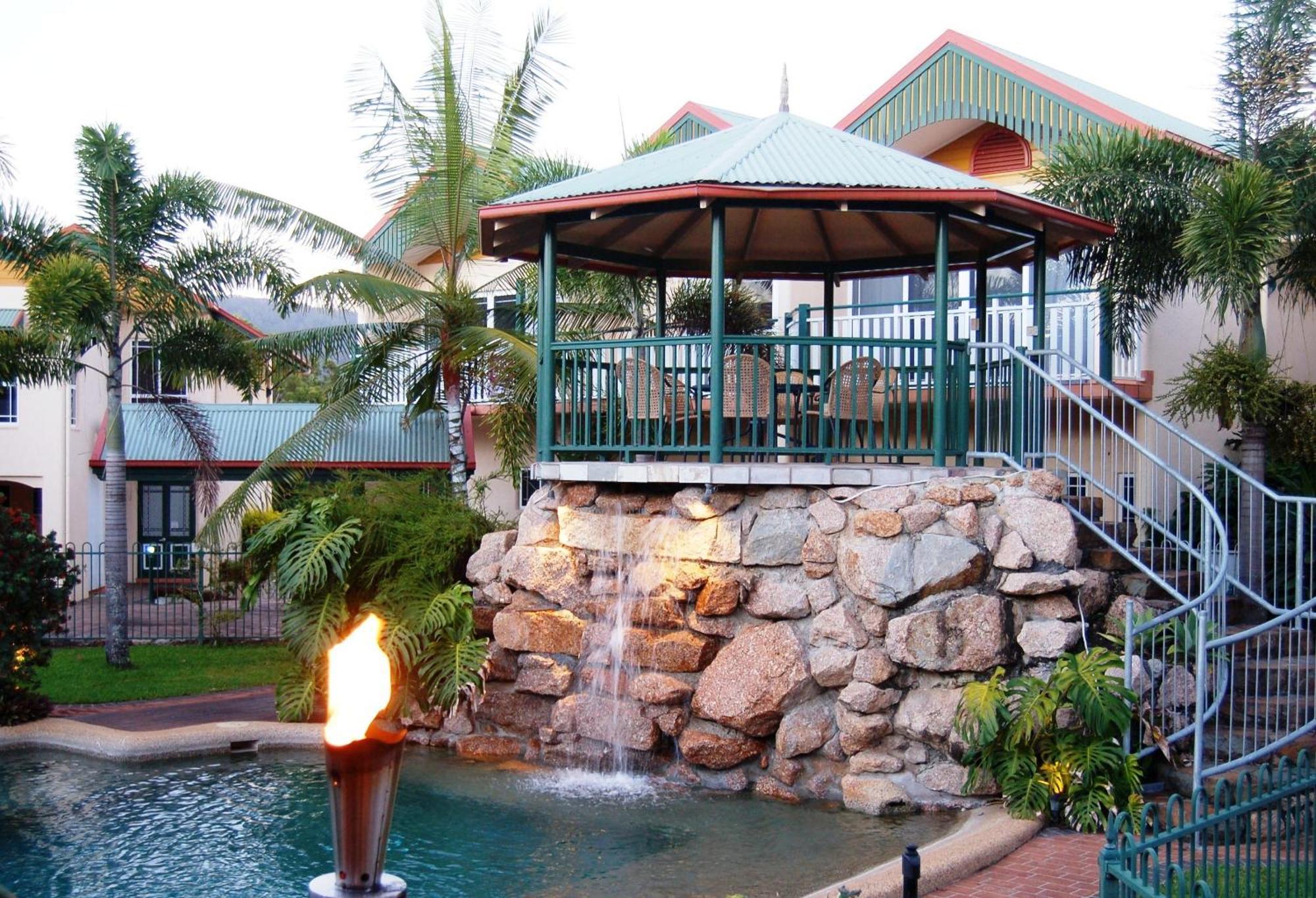 Tinaroo Lake Resort المظهر الخارجي الصورة
